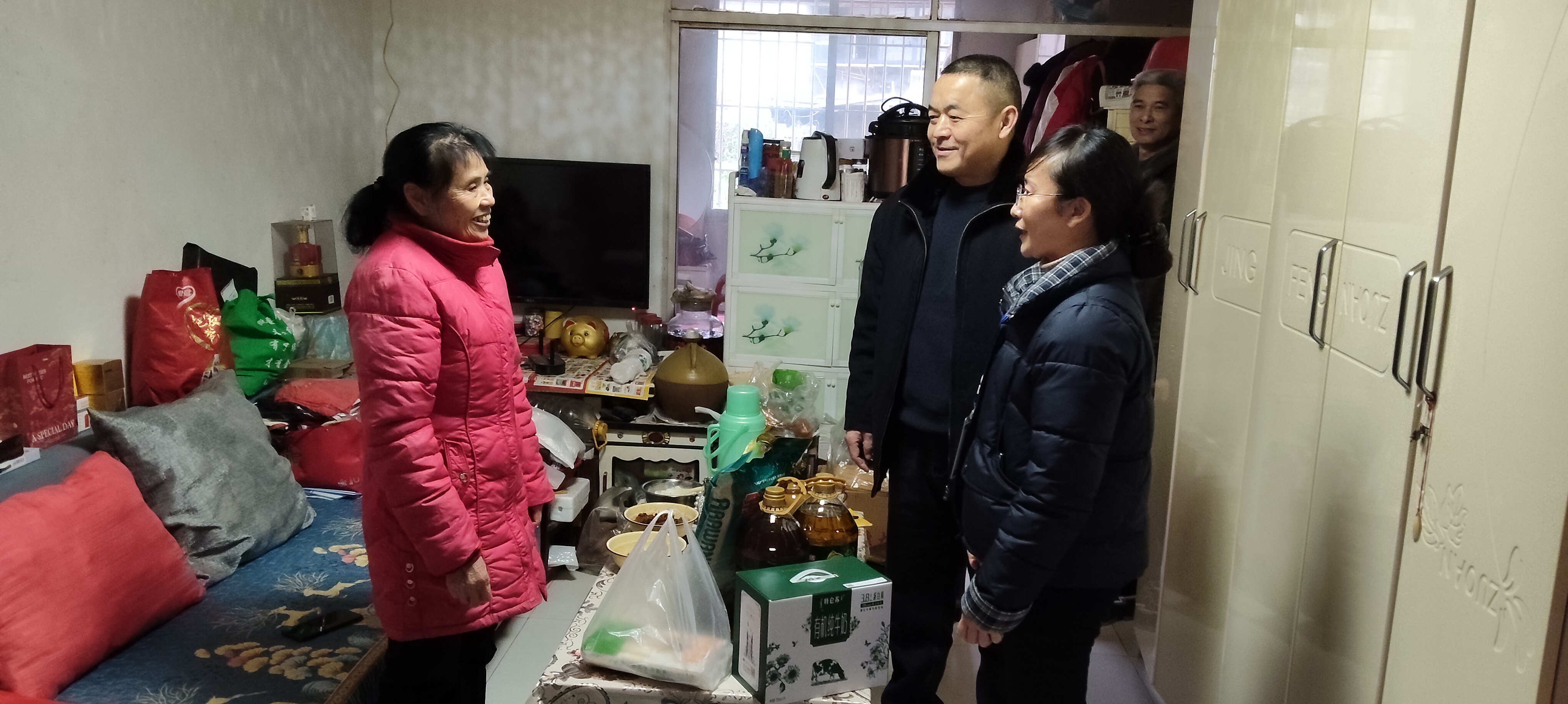 新春送温暖 真情暖人心——九三学社贡井区基层委员会开展春节走访慰问活动